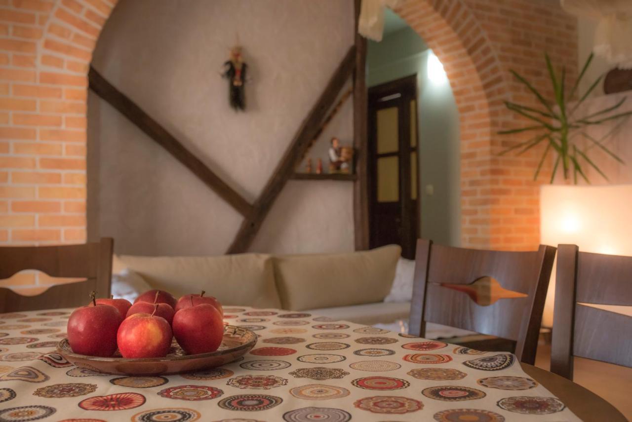 The Sunny Guest House Of Veliko Tarnovo-Amazing View, Top Location Kültér fotó